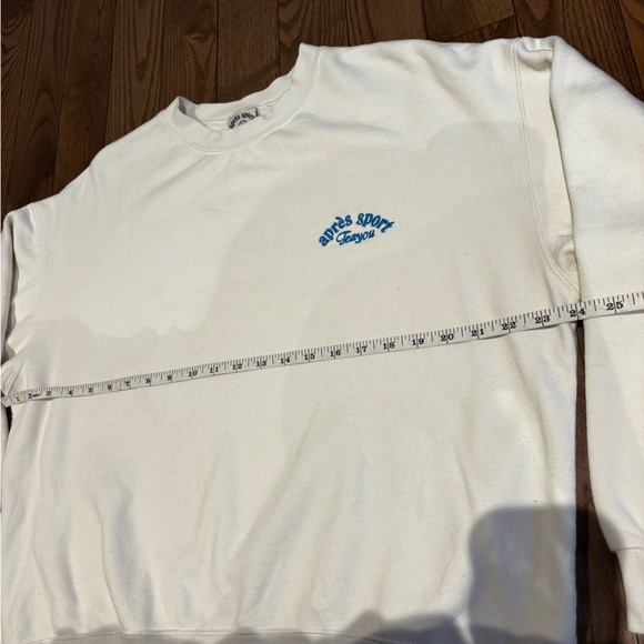 Tea You Apres Sport Cream Women's  Sweatshirt - Picture 9 of 10